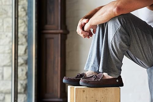 Men's Cushioned Microsuede Moccasins - Classic and Comfortable Footwear